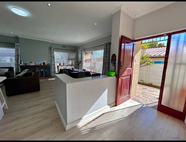4 BEDROOM HOUSE FOR SALE IN GOODWOOD ESTATE